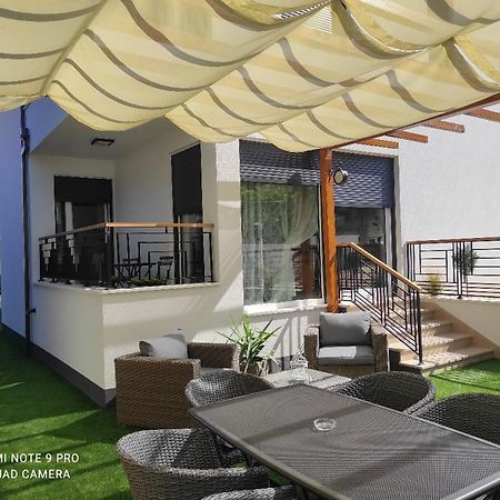 Villa Borna B20 Трогір Екстер'єр фото