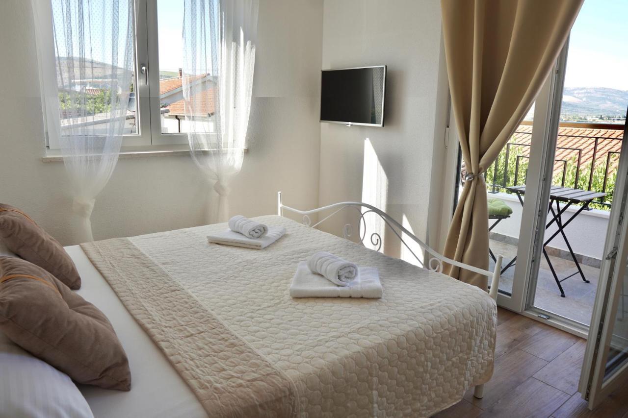 Villa Borna B20 Трогір Екстер'єр фото
